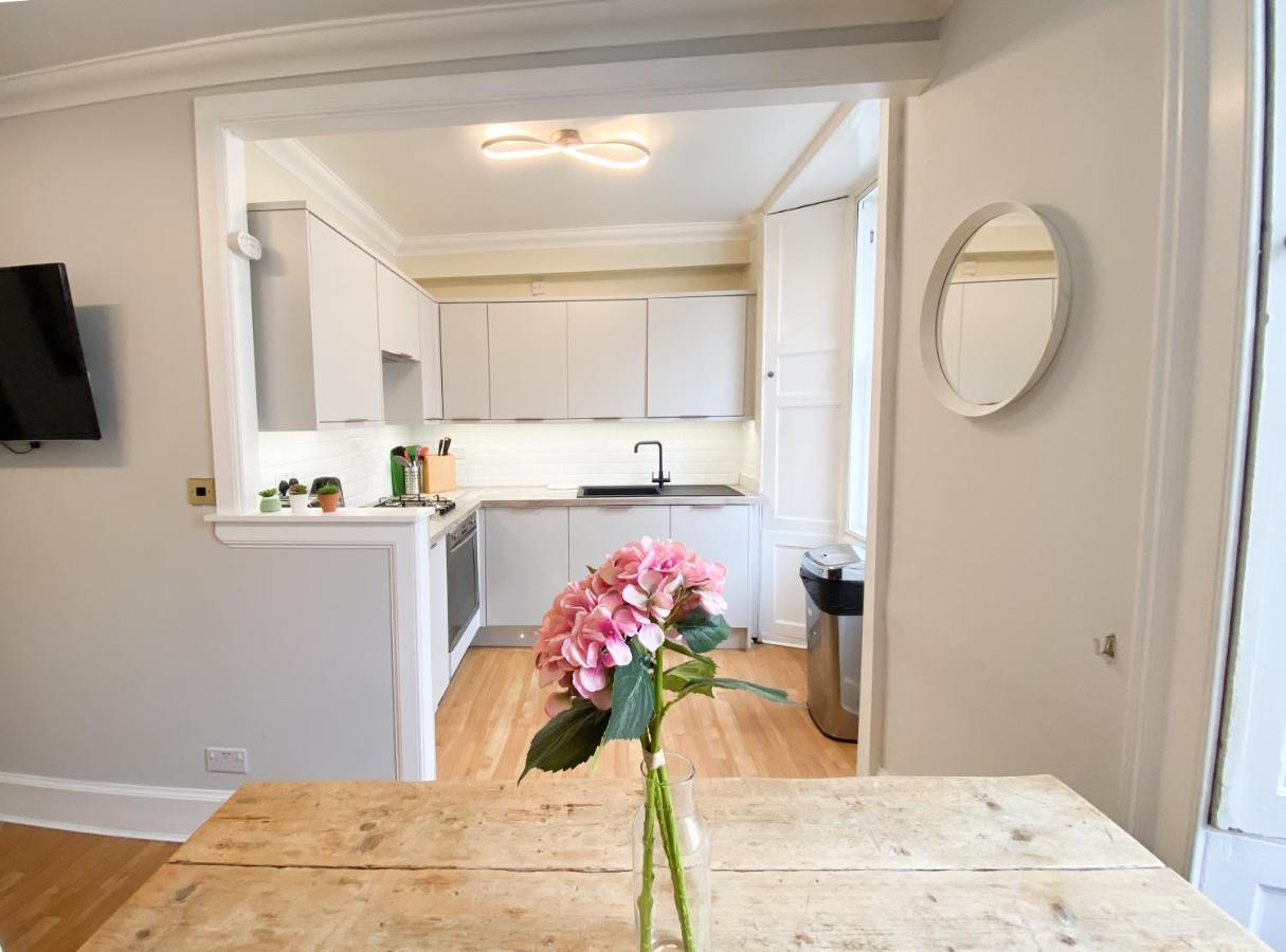 Rose Street'S Hidden Treasure- 2Bed Newly Refurbished Apt EDI Exterior foto